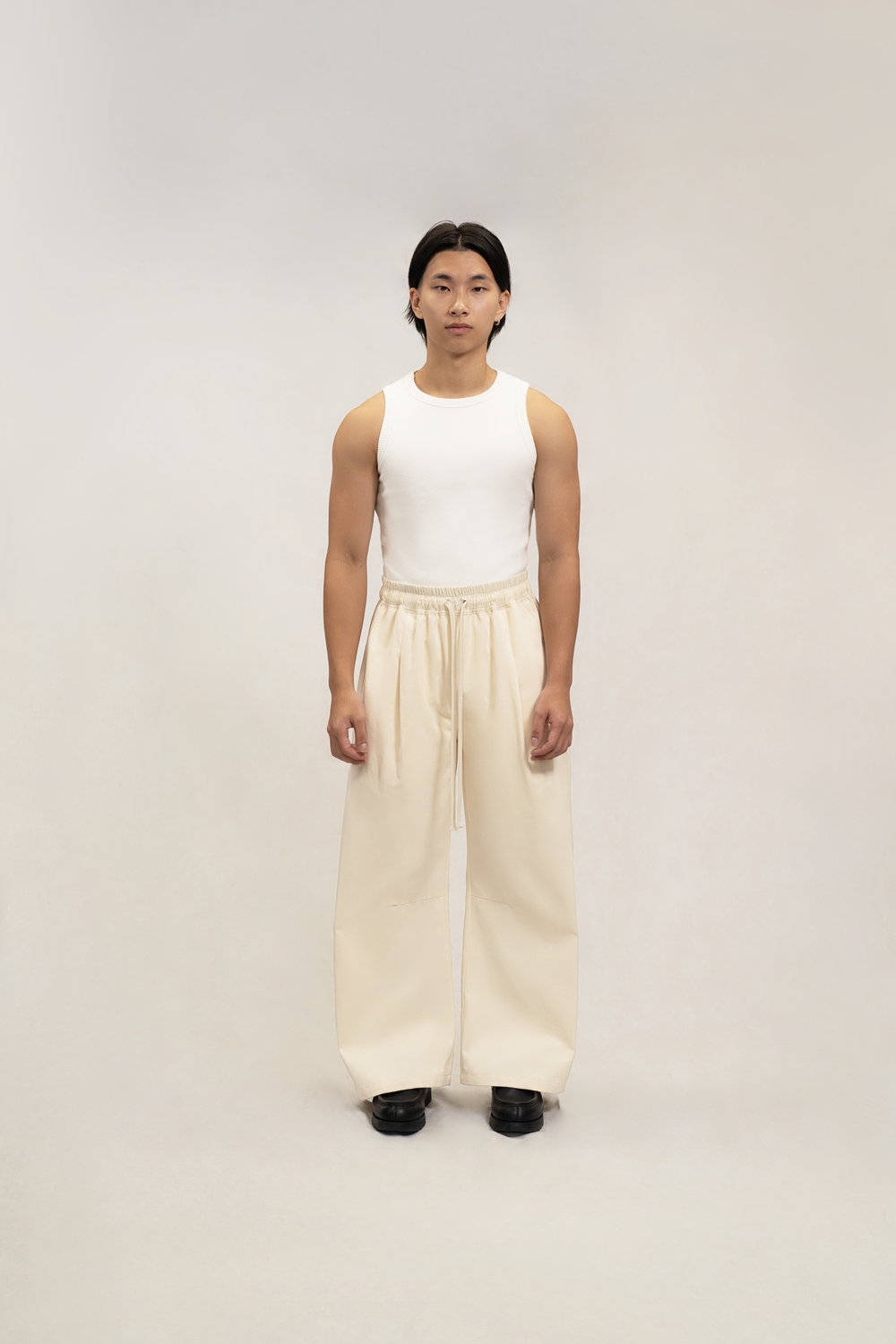 THE PLEATED PANT - IVORY