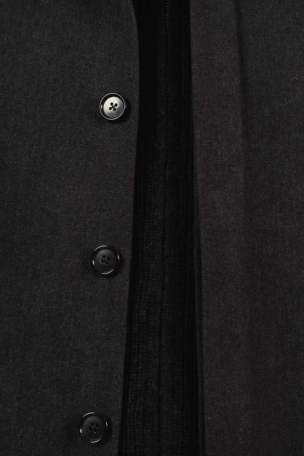 THE CAR COAT - BINCHOTAN